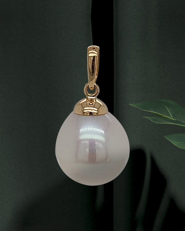 18K Gold Bail with 10mm Freshwater Pearl Pendant - Image 2