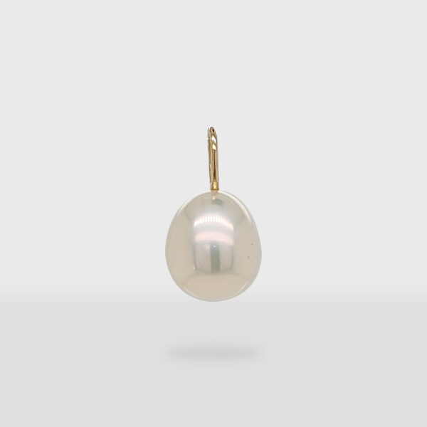 18K Gold Bail with 7.5mm Freshwater Pearl Pendant