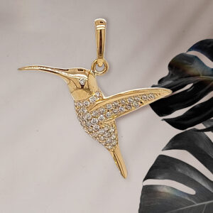 18K Gold 21mm Hummingbird Diamond Pendant