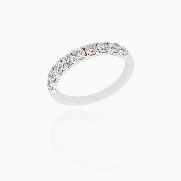 18K Gold Wedding Ring - 9 off Diamonds 0.72ct in 4-Prong Setting