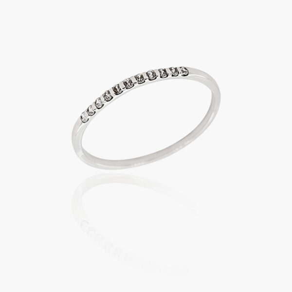 18K Gold Wedding Ring - 11 off Diamonds 0.08ct in Bar Setting