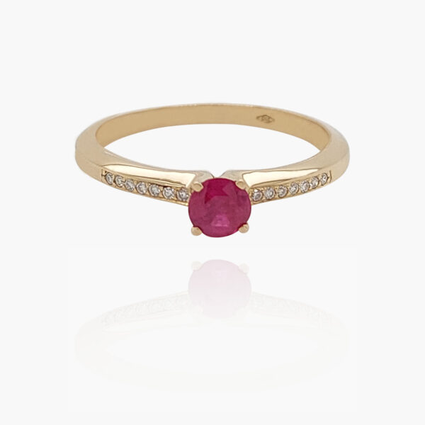 Ruby Head with Side Diamonds 18K Gold Ring