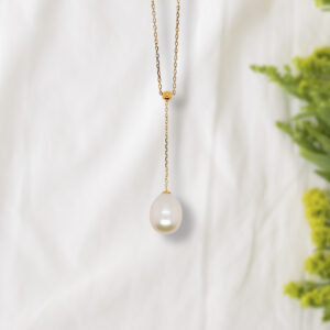 Freshwater Pearl Pendant 18K Gold Lariat Necklace with Diamonds