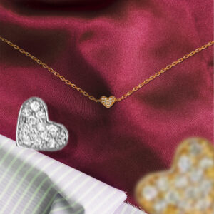 Heart Diamond Pendant 18K Gold Chain Necklace