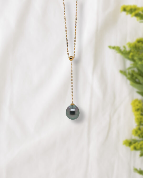 18k Gold Tahitian Black Pearl Lariat Necklace - Image 2