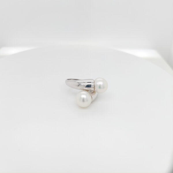 Dual Freshwater Pearl 18K Gold Ring - Image 3