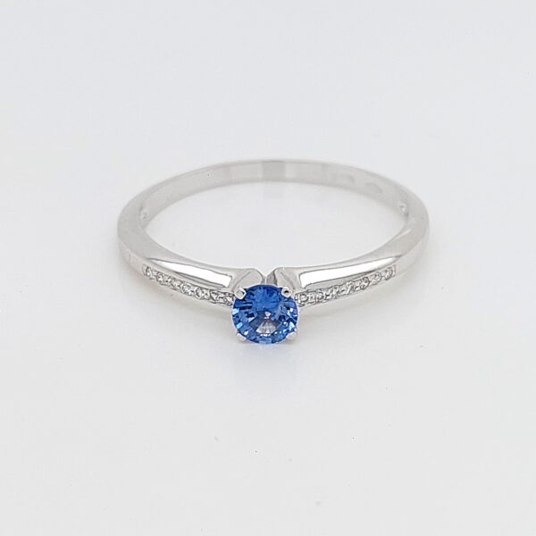 18K Gold Side Diamonds Sapphire 73 Head Ring