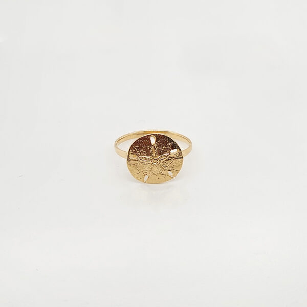 18k Gold Sand Dollar Ring