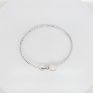 Sterling Silver Open Bangle with Single-Ring Accent & Two Freshwater Pearl Ends