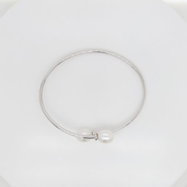 Sterling Silver Open Bangle with Single-Ring Accent & Two Freshwater Pearl Ends - Image 2