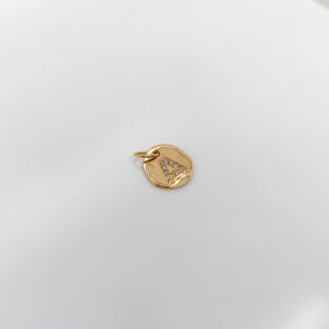 18K Gold 10.5mm Letter 