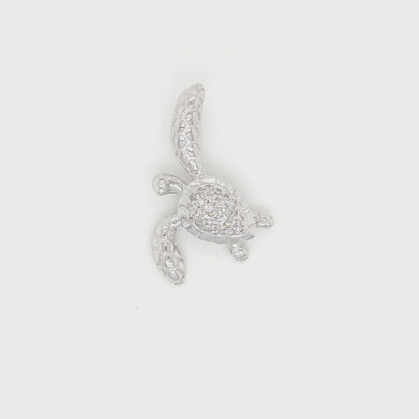 18K Gold Turtle Diamond Pendant