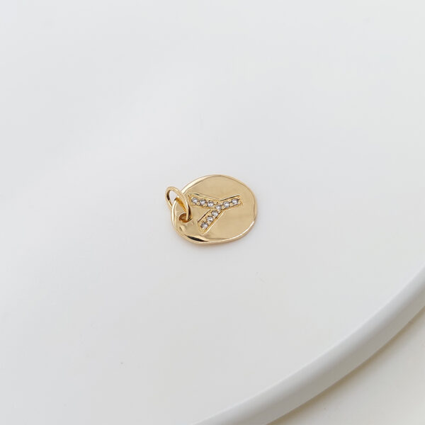 18K Gold 10.5mm Letter "Y" Diamond Pendant - Image 2