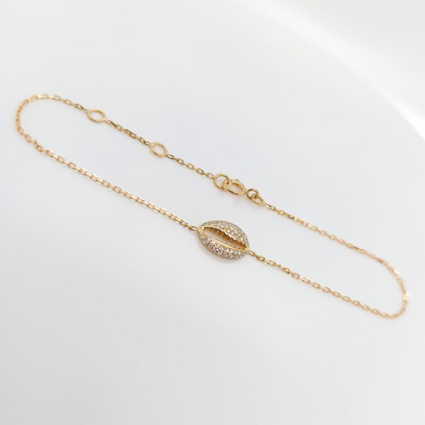 18K Gold Cowrie Chain Bracelet - Image 3