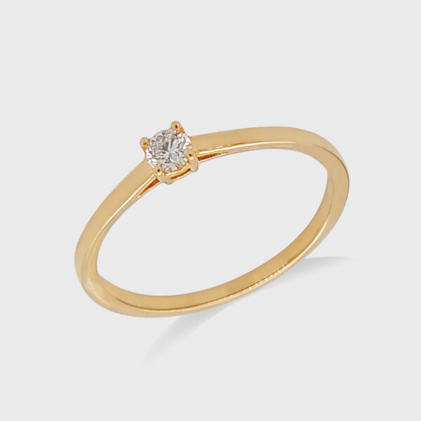 18K Gold 4-Prong Heart Gallery Single Diamond Head Ring